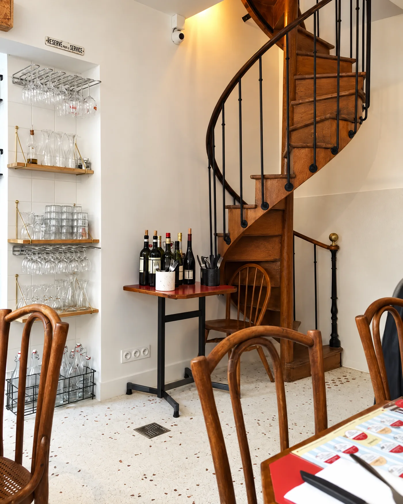 Réalisation LAJODE en terrazzo : La Cerise sur la Pizza, Paris