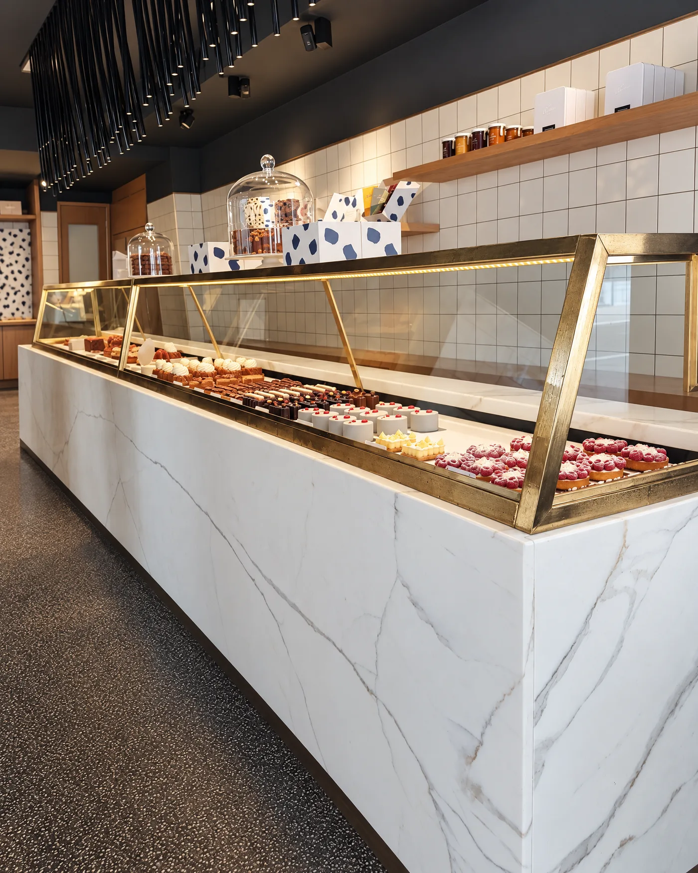 Réalisation LAJODE en terrazzo : Pâtisserie Cyril Lignac, Paris